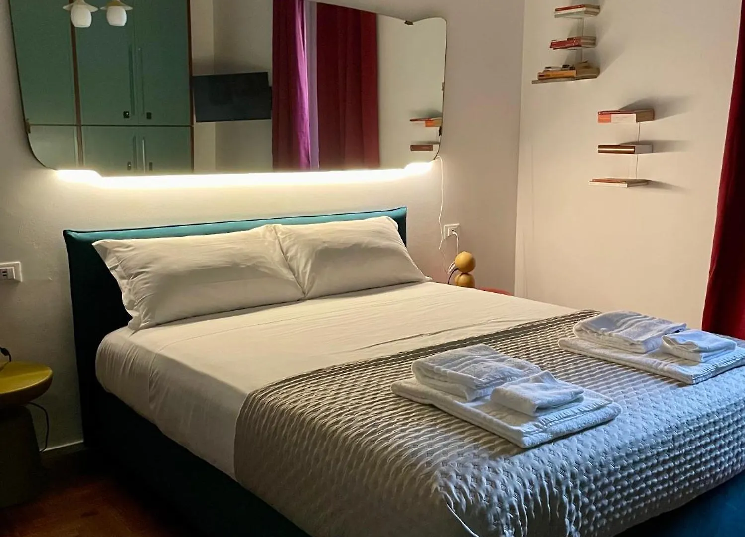 Apartment 149 Borgo Ticino Suite Attico Di Lusso Con Terrazzo E Parking Privato Pavia